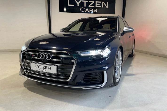 Blå Audi S6 fra 2019