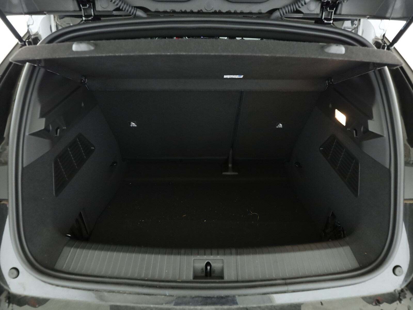 Sort Renault Megane E-Tech fra 2022