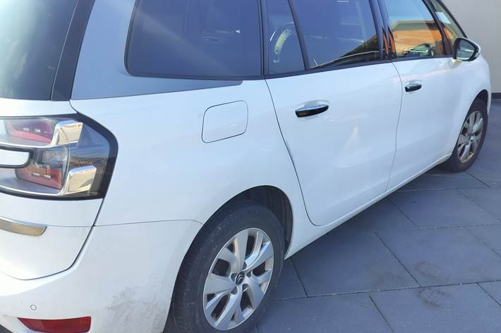 Hvid Citroën Grand C4 Picasso fra 2015