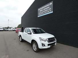 Isuzu D-Max 1,9 Extended Cab D 3ton 4WD 163HK Pick-Up 6g