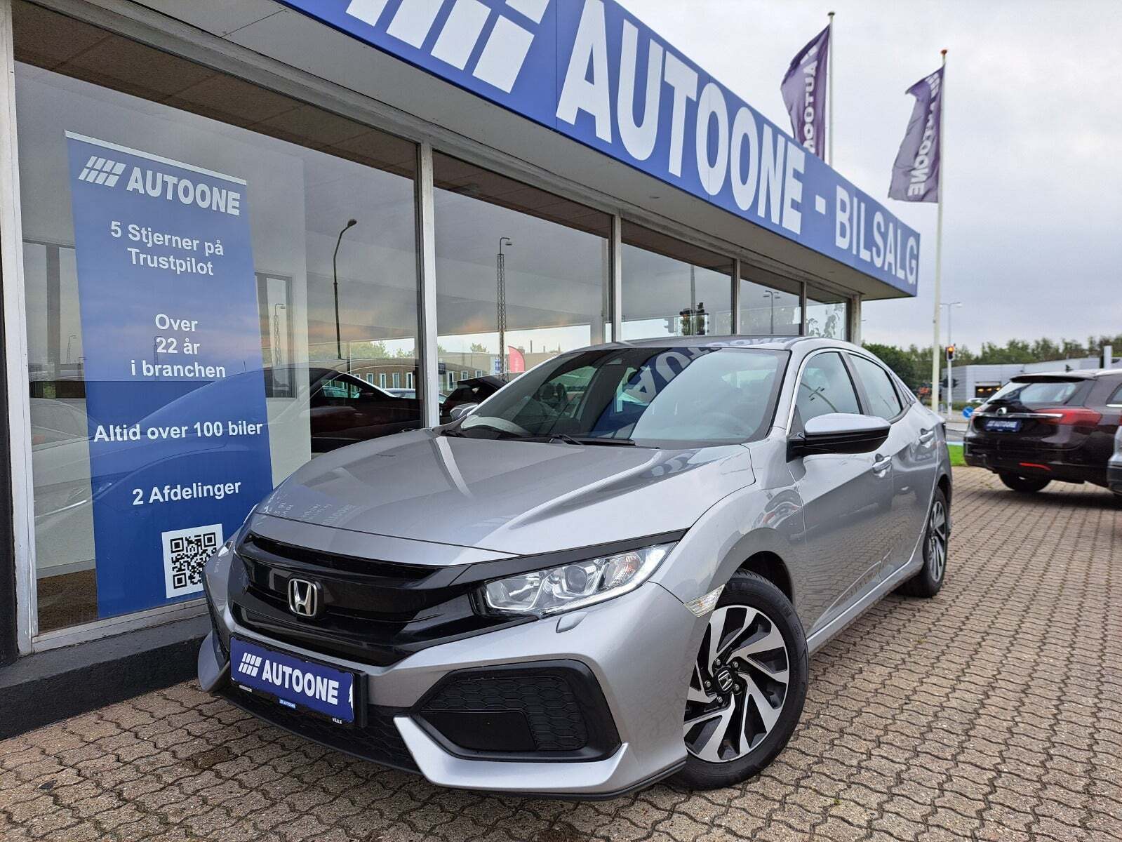 Grå Honda Civic fra 2017