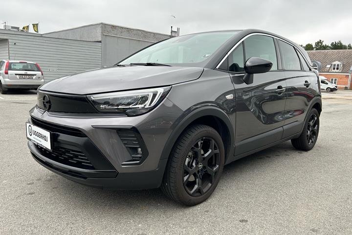 Grå Opel Crossland fra 2023