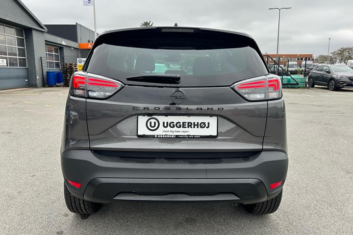 Grå Opel Crossland fra 2023
