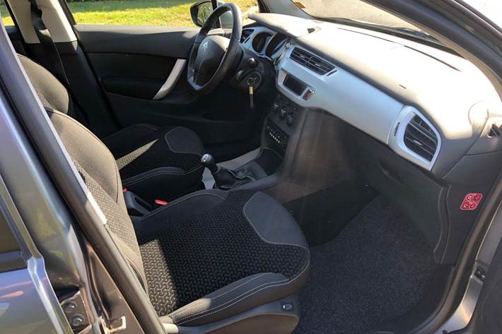 Grå Citroën C3 fra 2010