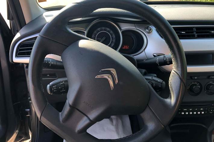 Grå Citroën C3 fra 2010