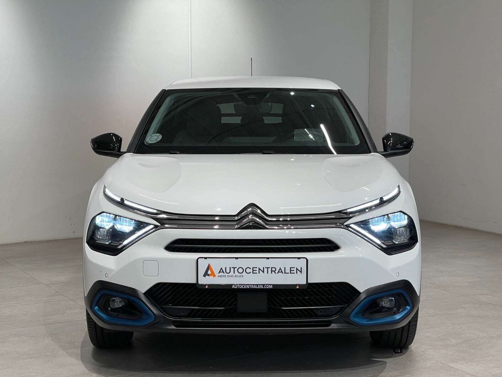 Hvid Citroën ë-C4 fra 2021