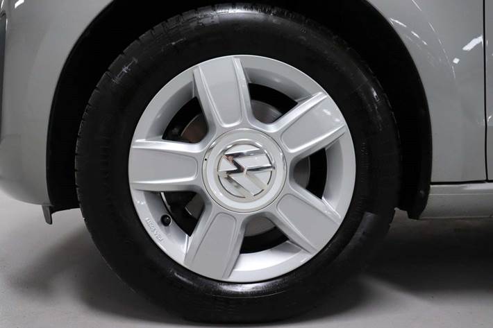 Grå VW UP! fra 2018