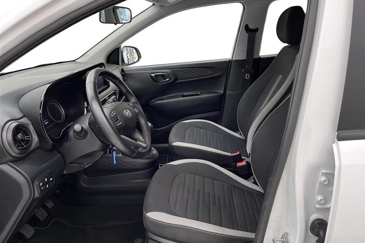 Hvid Hyundai i10 fra 2021