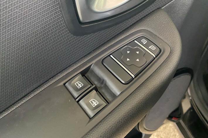 Sort Renault Clio IV fra 2018