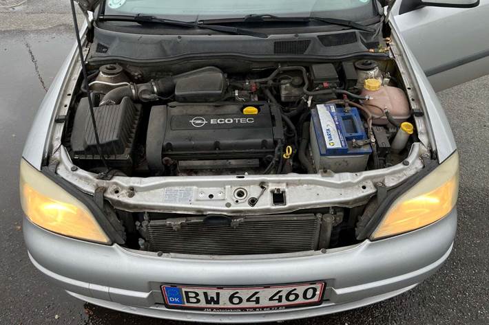 undefined Opel Astra fra 2004