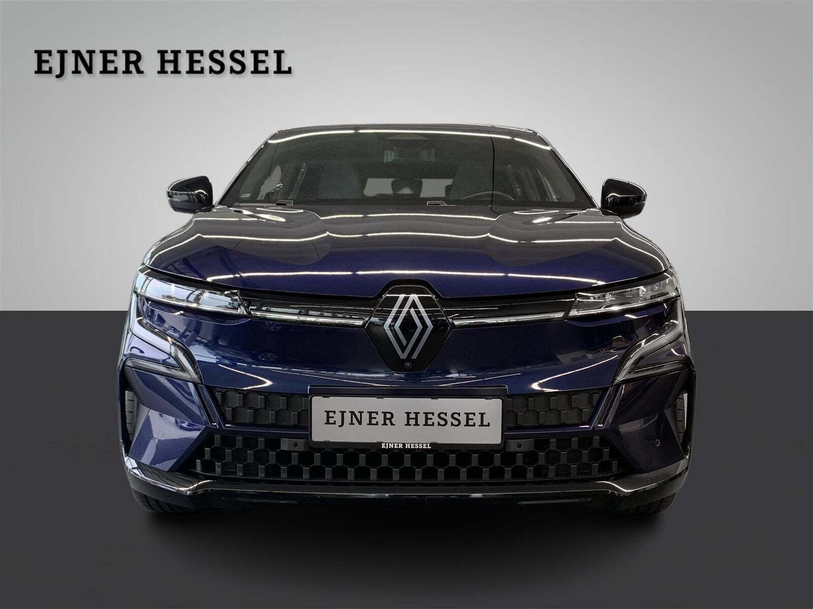 Blå Renault Megane E-Tech fra 2022