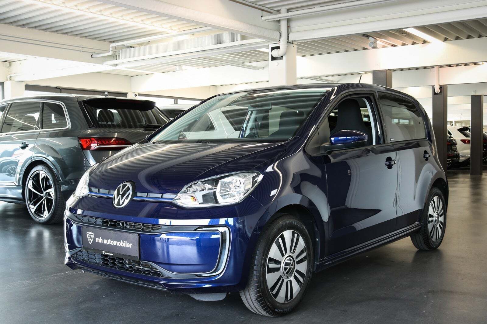 Blå VW E-UP! fra 2021