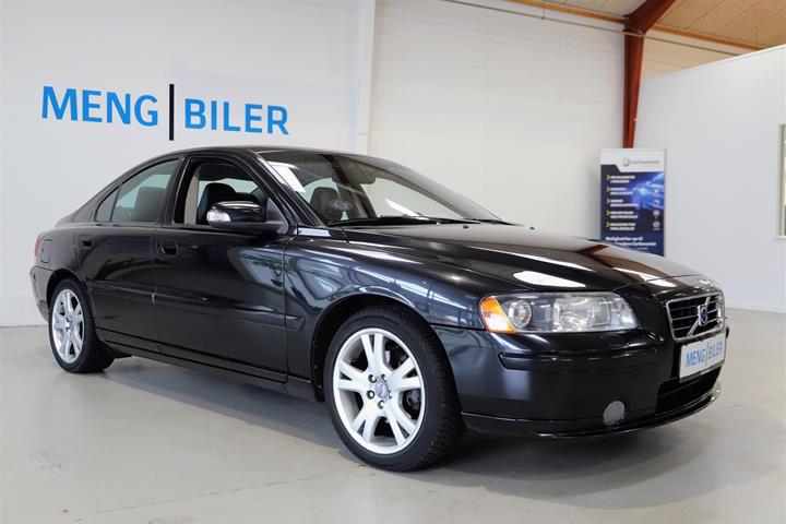 Sort Volvo S60 fra 2008