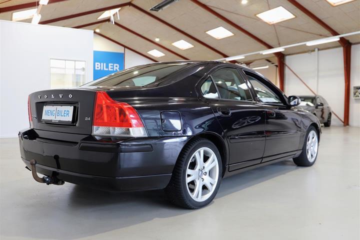 Sort Volvo S60 fra 2008