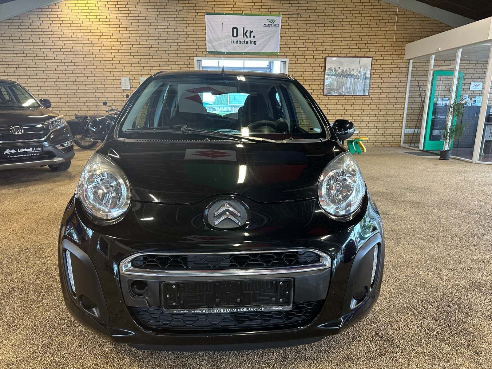 Grå Citroën C1 fra 2013