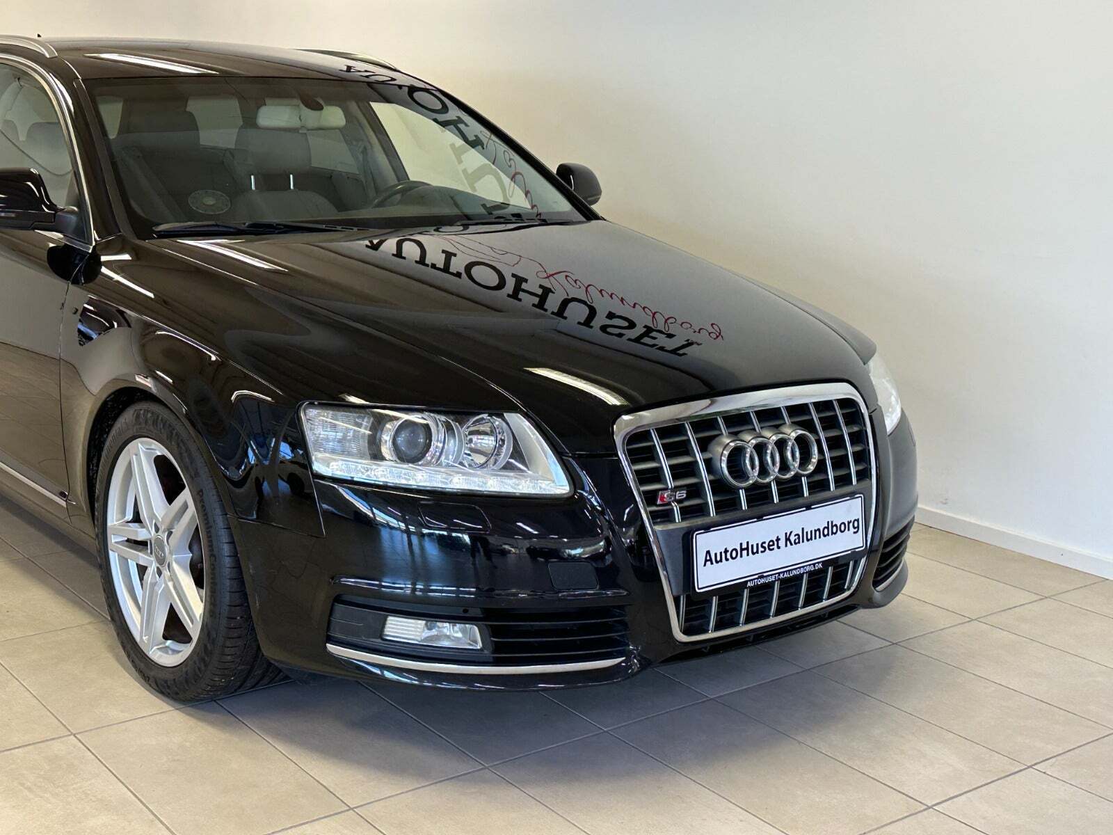 Sort Audi A6 fra 2010