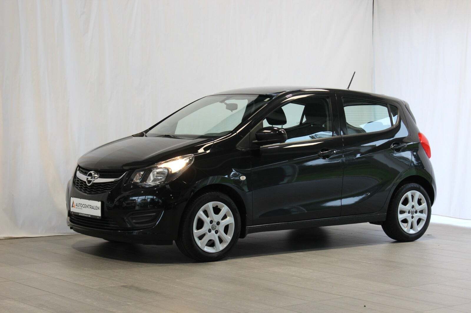 Sort Opel Karl fra 2016