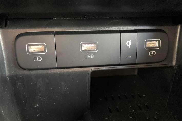 Blå Kia Sorento fra 2023