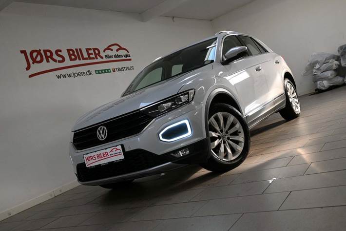 Grå VW T-Roc fra 2018