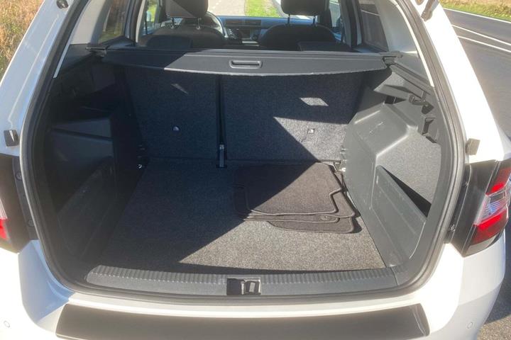 Hvid Skoda Fabia fra 2016