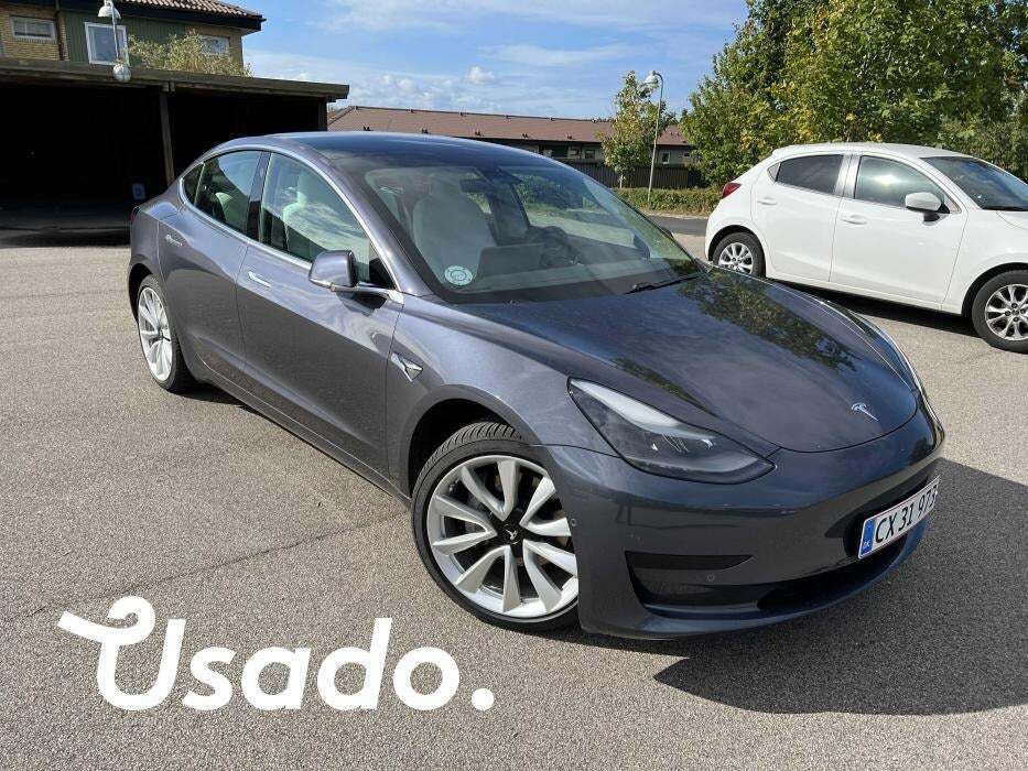 Hvid Tesla Model 3 fra 2020