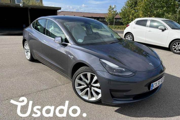 Hvid Tesla Model 3 fra 2020