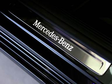 Mercedes EQS450+ Electric Art