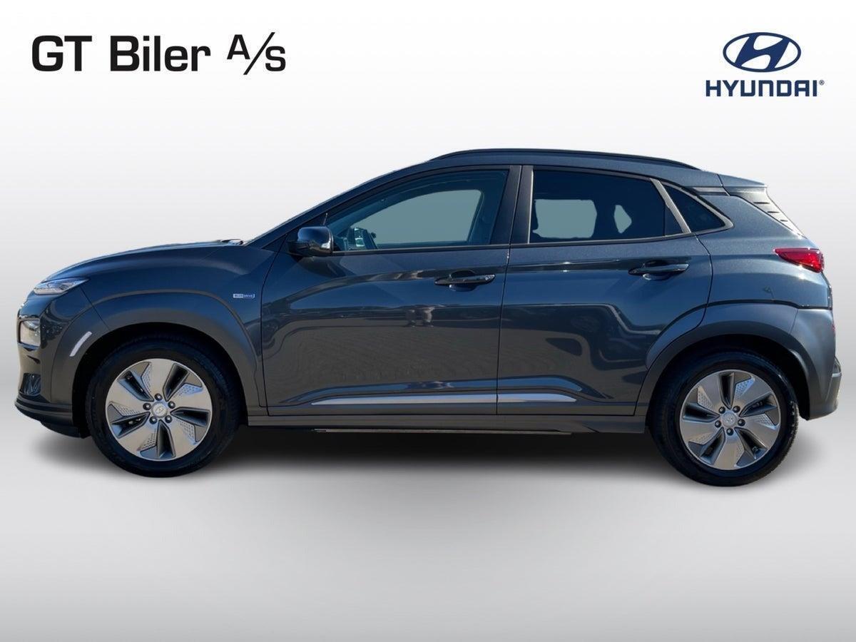 Grå Hyundai Kona fra 2020