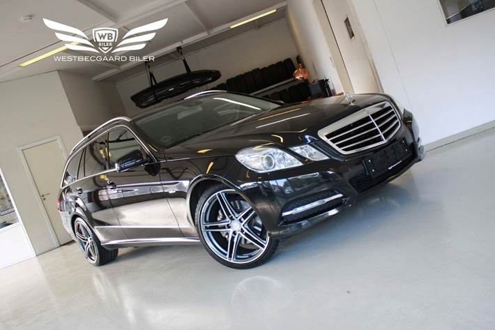 Sort Mercedes E250 fra 2012