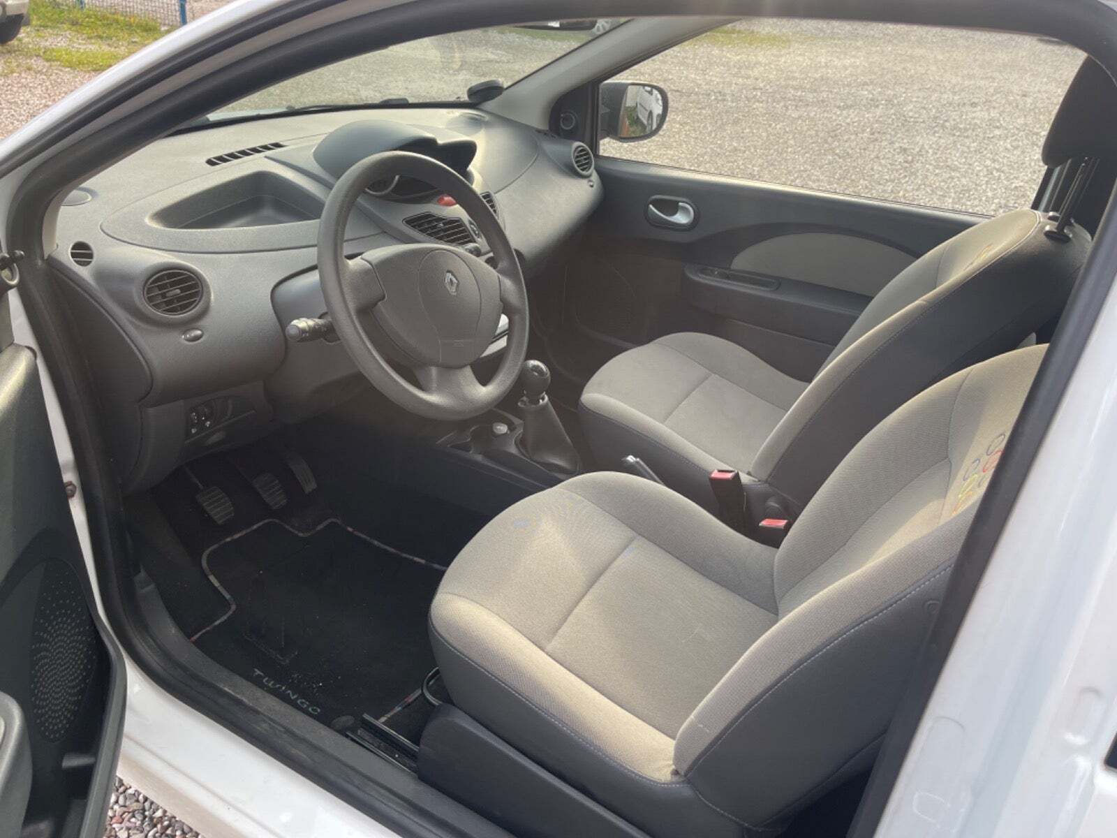 Hvid Renault Twingo fra 2011