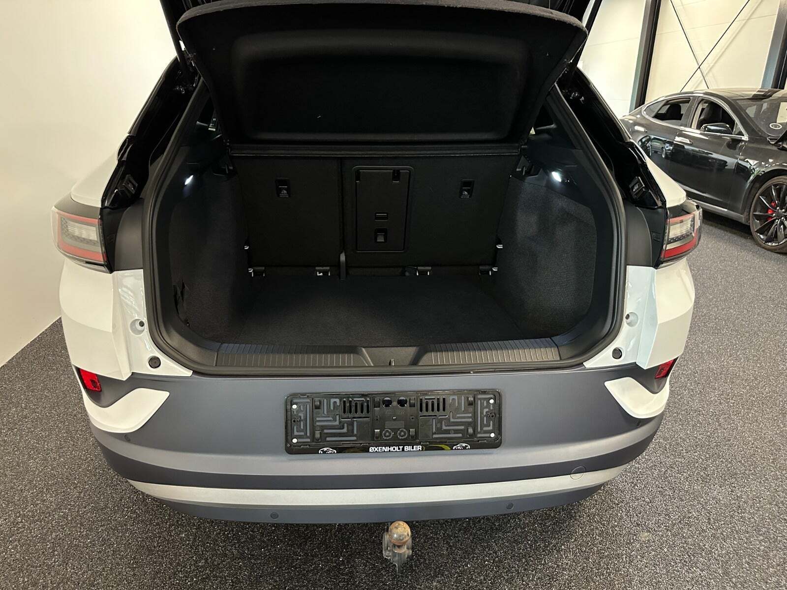 Grå VW ID.4 fra 2021