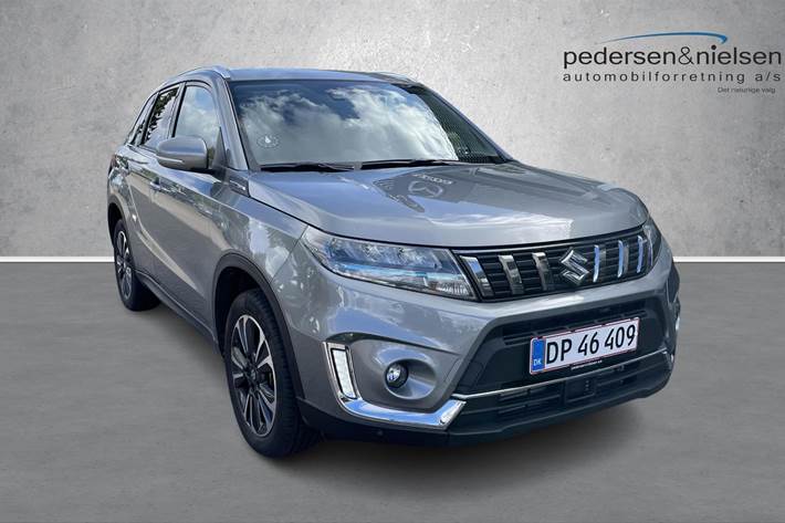 Sort Suzuki Vitara fra 2023