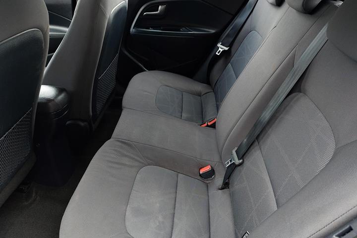 Sort Kia Rio fra 2014
