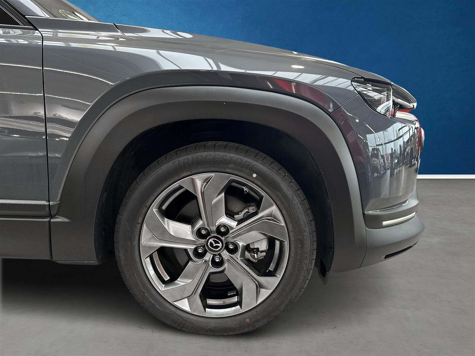 Blå Mazda MX-30 fra 2021