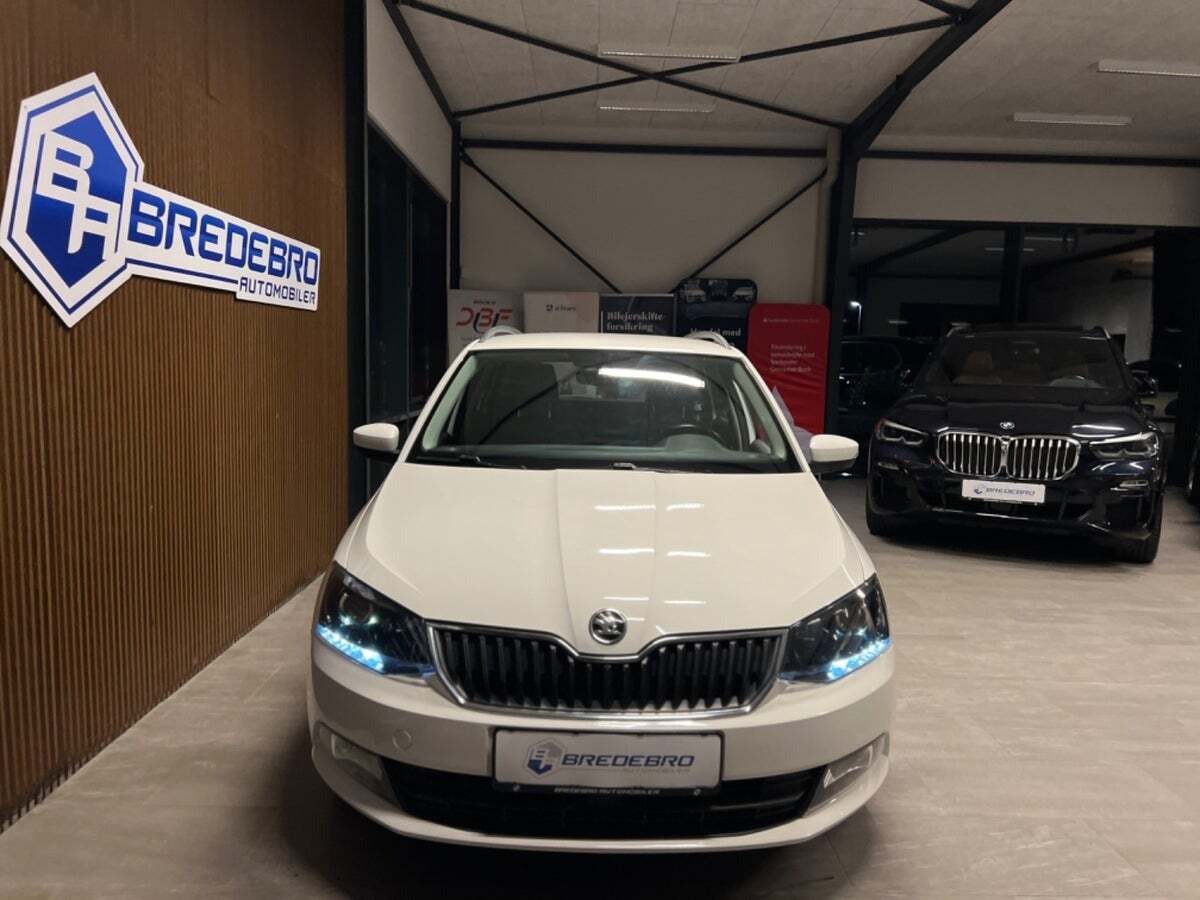 Hvid Skoda Fabia fra 2016