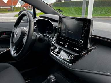 Toyota Corolla 1,8 Hybrid H3 Smart Touring Sports MDS