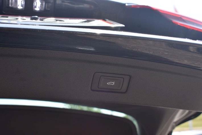 Grå Audi A5 fra 2020