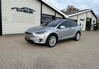 Tesla Model X 100D