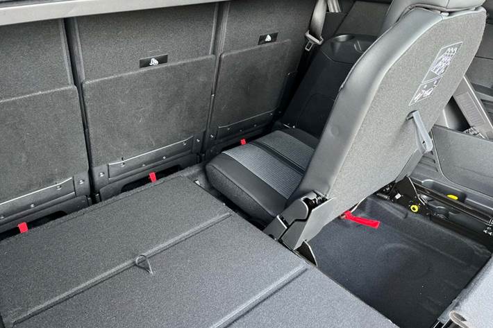 Hvid Peugeot 5008 fra 2022