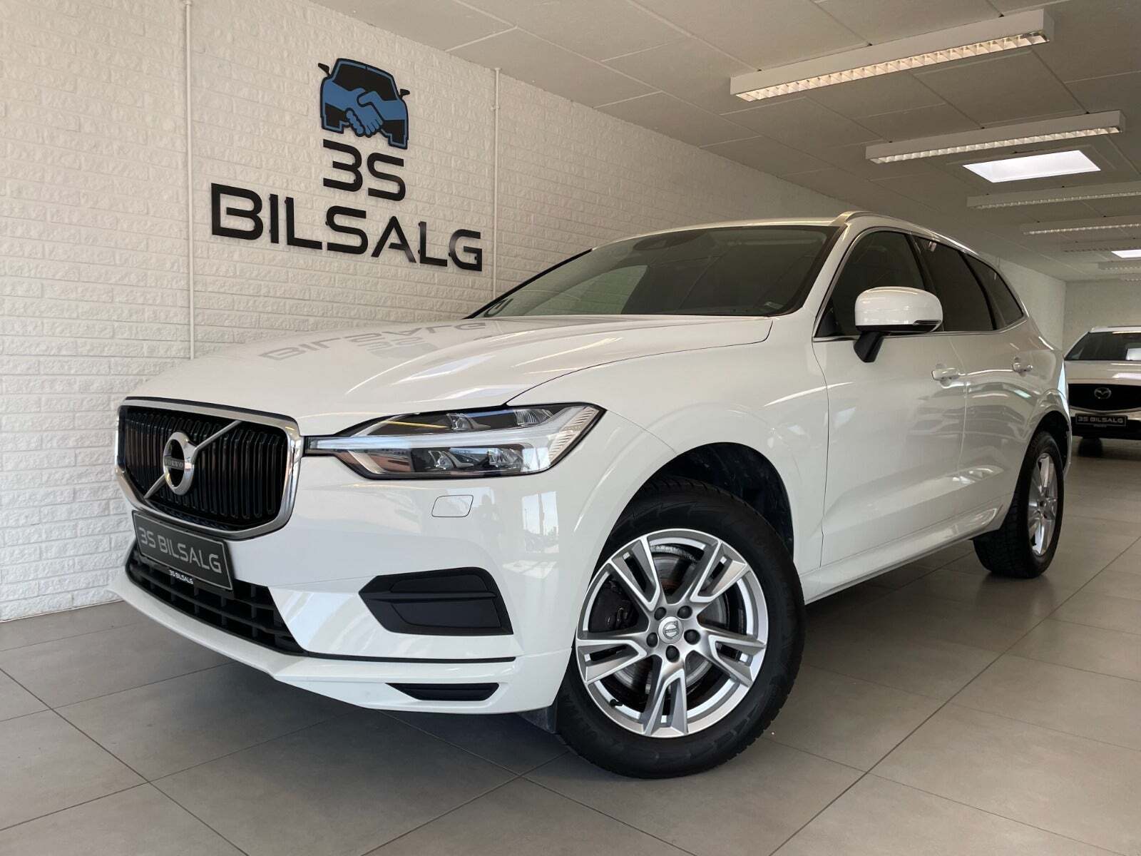 Hvid Volvo XC60 fra 2020
