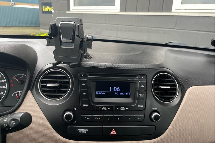 Sort Hyundai i10 fra 2017