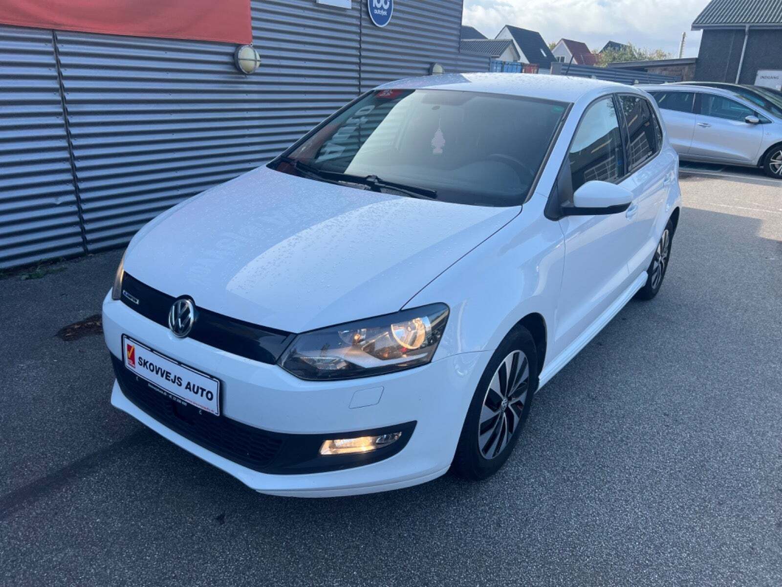Hvid VW Polo fra 2015