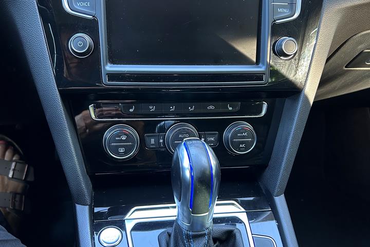 undefined VW Passat fra 2017