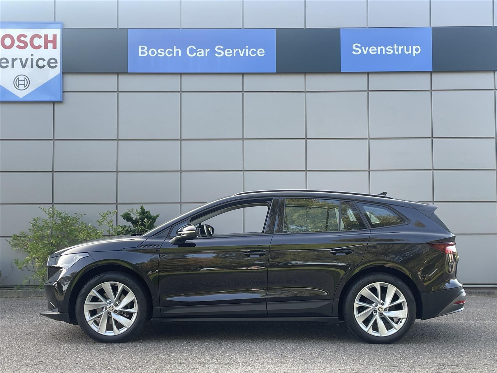 Sort Skoda Enyaq iV fra 2021