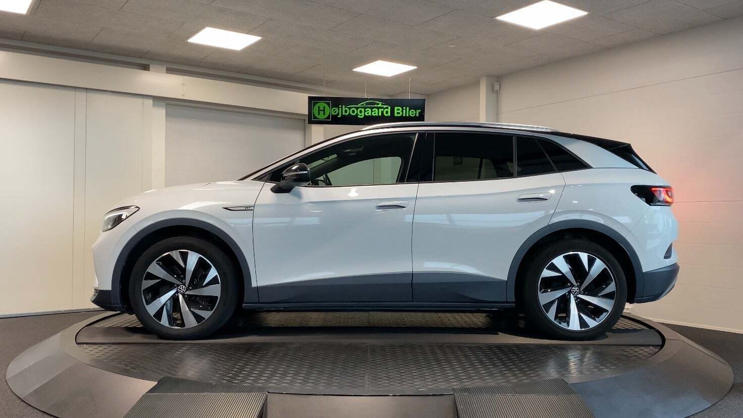 Grå VW ID.4 fra 2021