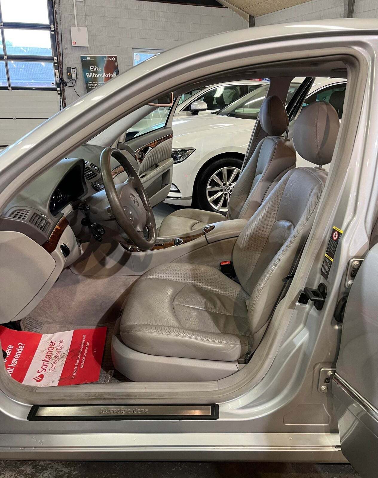 Mercedes E320 3,2 Elegance aut.