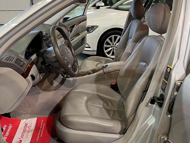 Mercedes E320 3,2 Elegance aut.