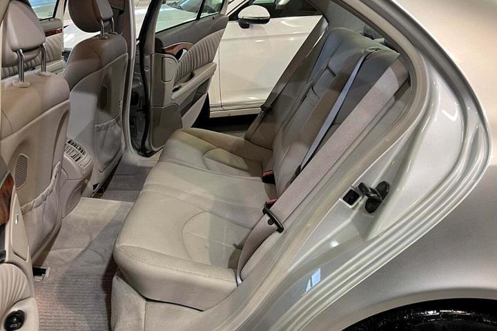 undefined Mercedes E320 fra 2004