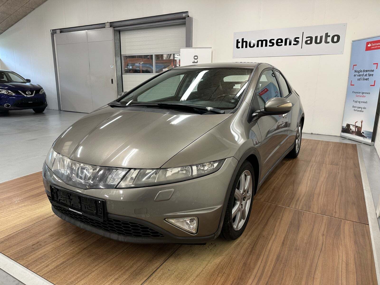 Grå Honda Civic fra 2006