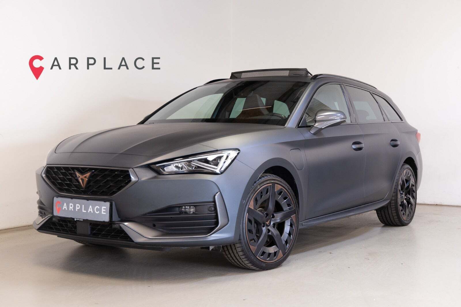 Grå Cupra Leon fra 2021